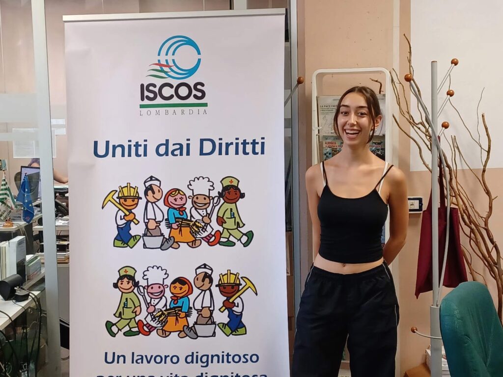 Luce nella Sede di Iscos Lombardia
